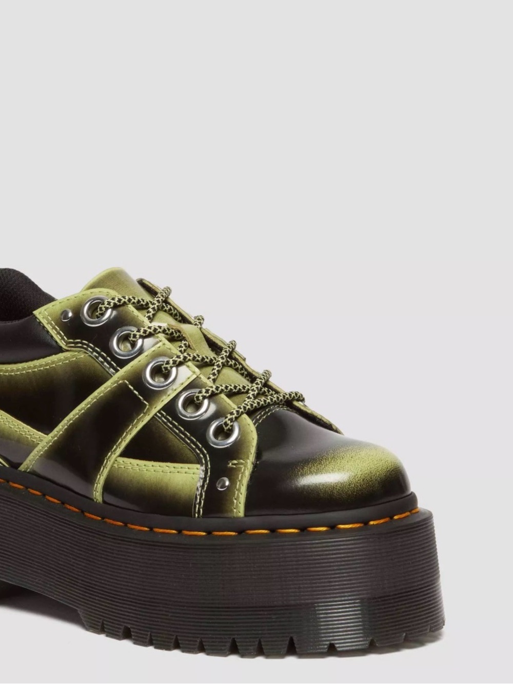 Dr. Martens 5-Eye Max Distressed Arcadia Lime Green Platform Shoes Size 9 NEW